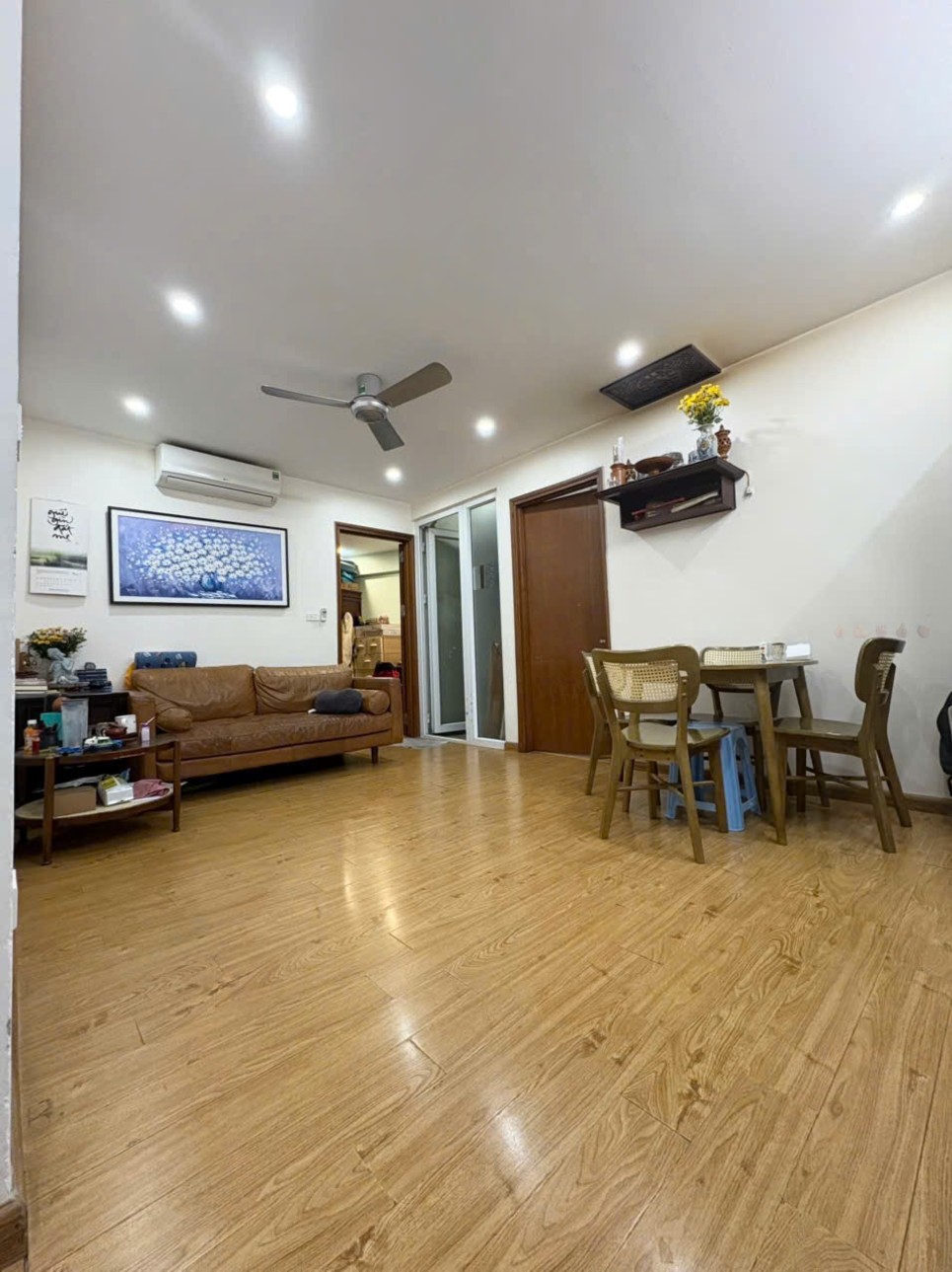 Bán nhanh căn góc V1 Victoria Văn Phú, Hà Đông - 67m2, 2 phòng ngủ, tầng 38