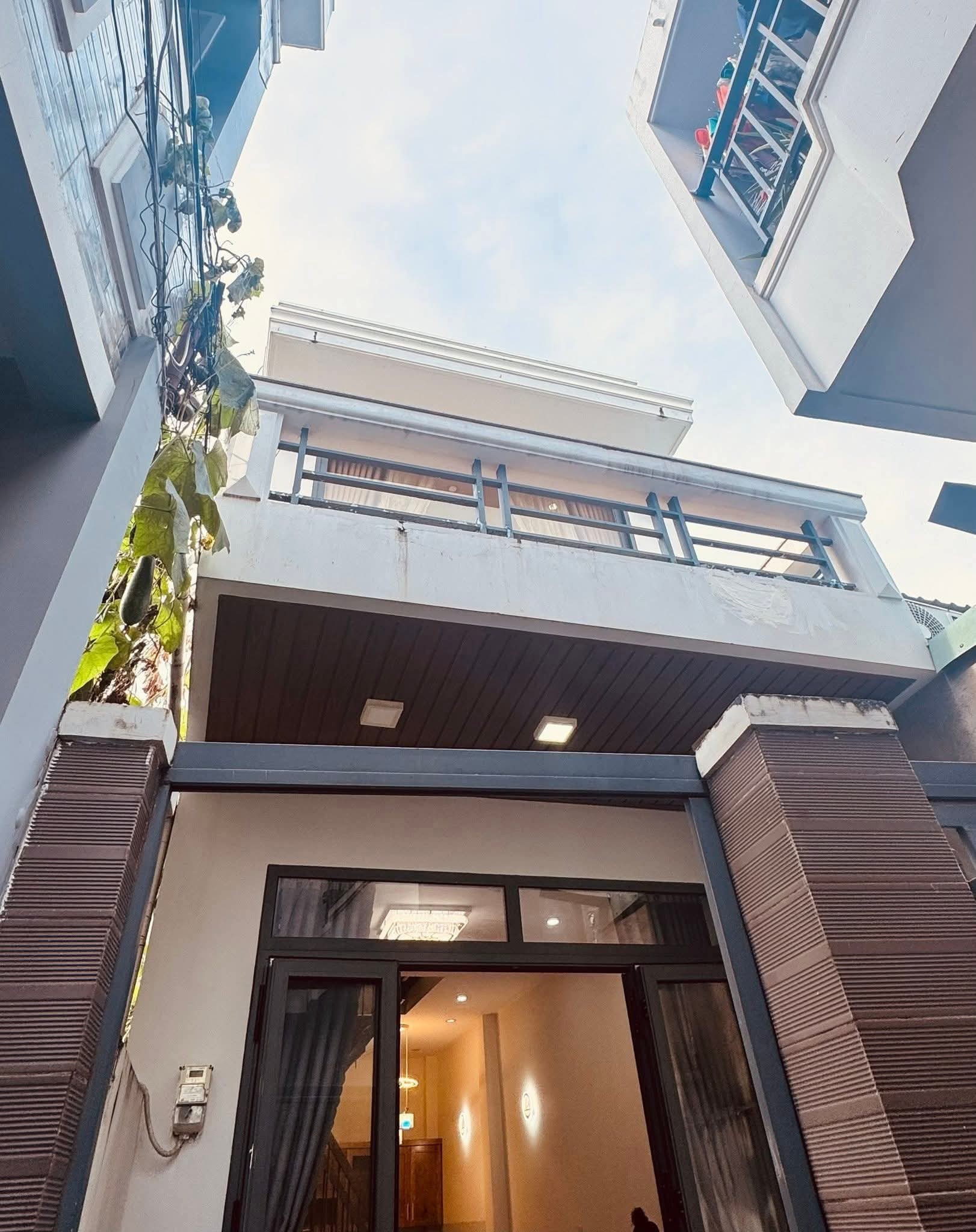 Bán nhà 1 trệt, 1 lầu hẻm 151 đường Phạm Hồng Thái, Vũng Tàu