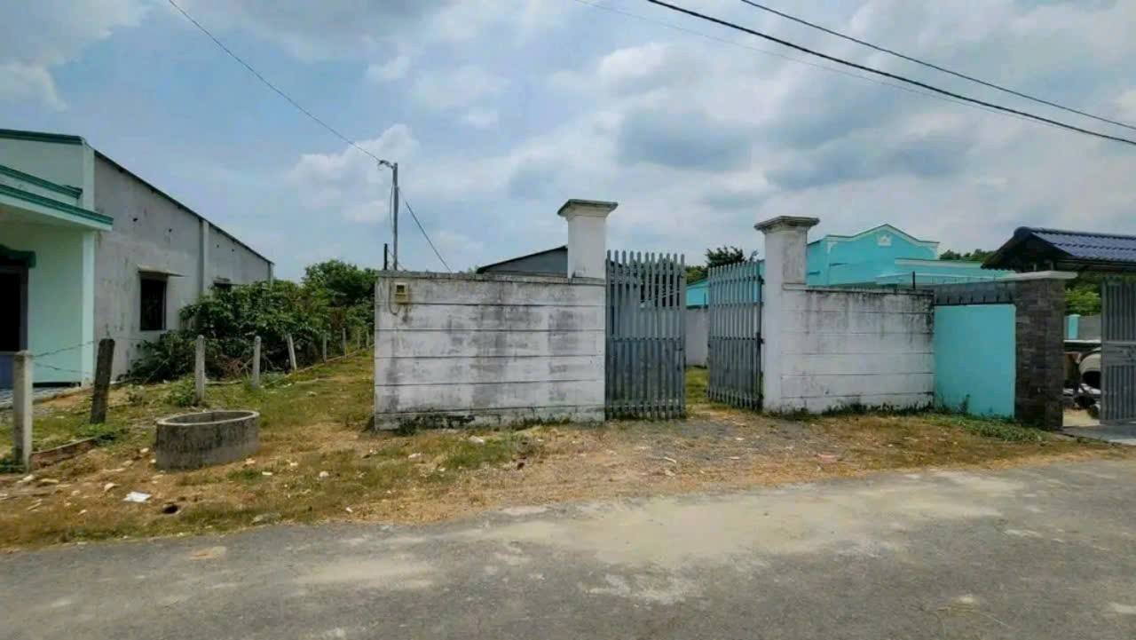Đất vàng Củ Chi 1580m² mặt tiền đường nhựa, sẵn nhà kiên cố, giá 7 tỷ