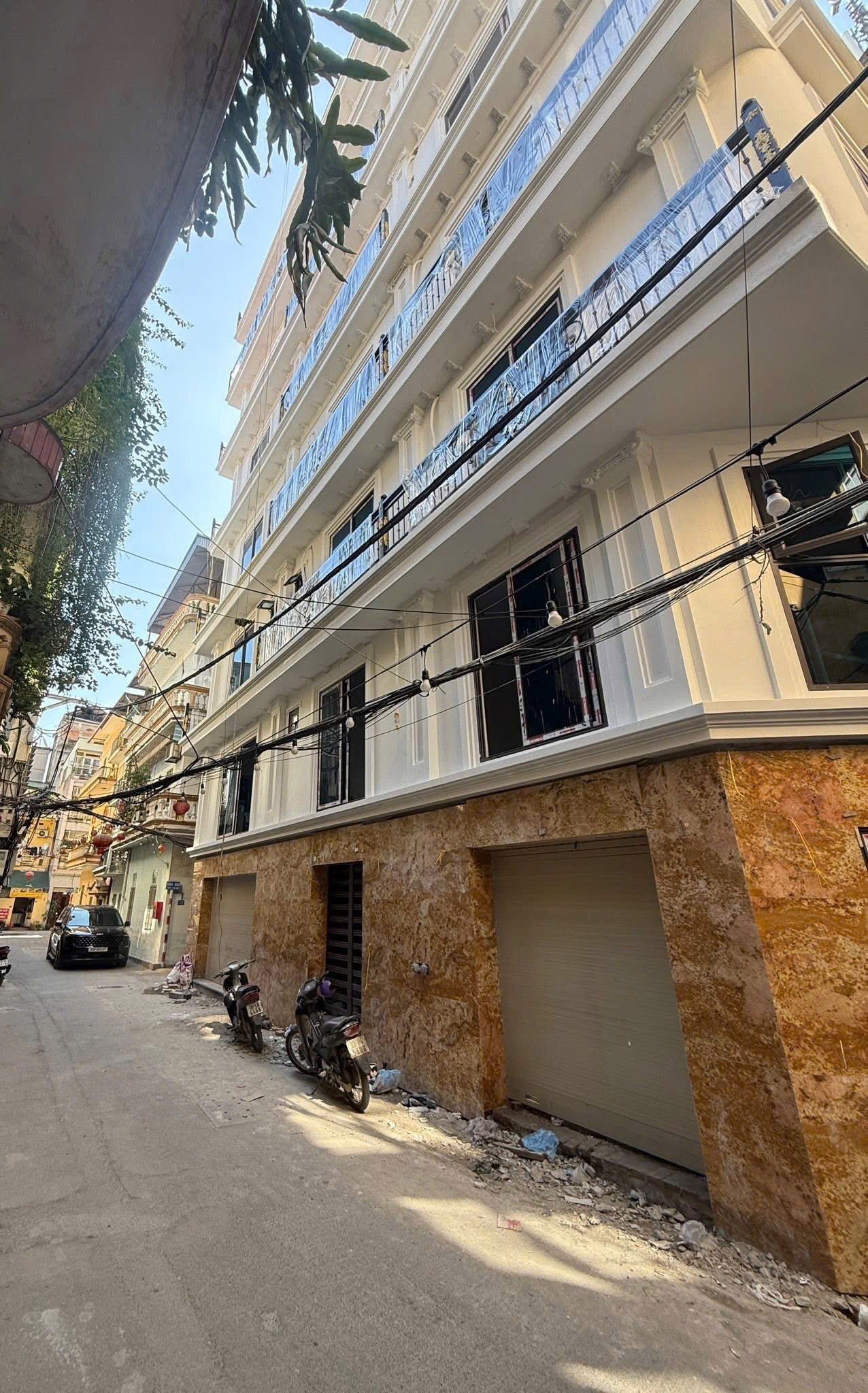 Bước vào một câu chuyện về sự thịnh vượng tại Võ Chí Công, Hà Nội