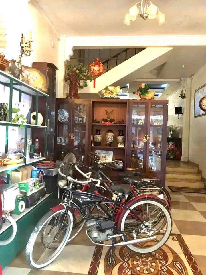 Bán nhà 3 tầng mặt phố kinh doanh sầm uất, 75.5m2, mặt tiền 4.5m tại Cẩm Giàng, Hải Dương