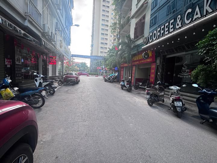 Độc nhất vô nhị - Nhà 7 tầng thang máy Nguyễn Chánh, kinh doanh đỉnh, 40 tỷ