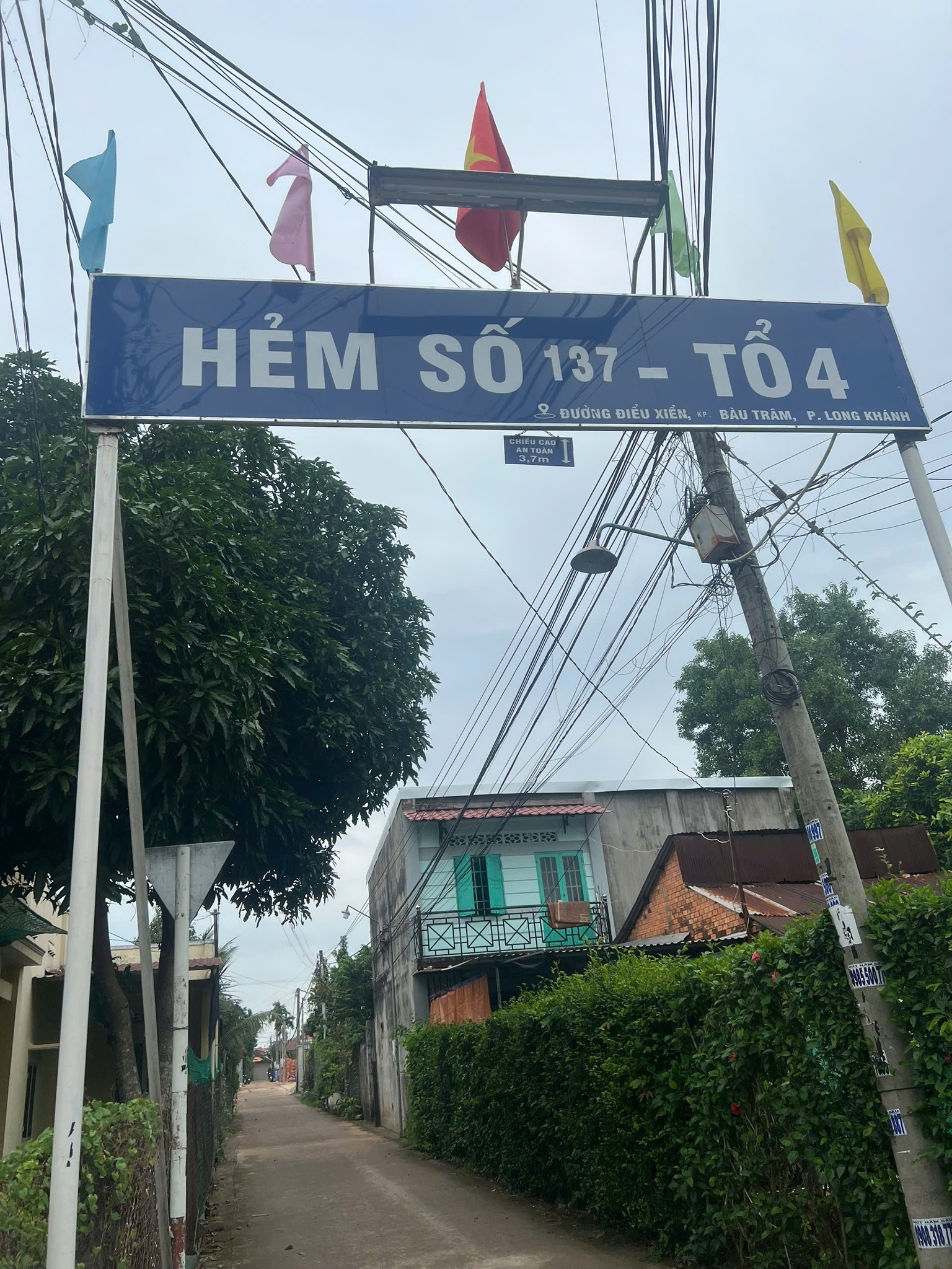 Nhà gác lửng mới tinh đẹp như mơ tại Bàu Trăm, Long Khánh, sổ riêng, giá tốt