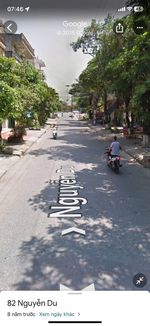 Bán đất mặt tiền kinh doanh sầm uất, 67.5m2, đường Nguyễn Du, Móng Cái