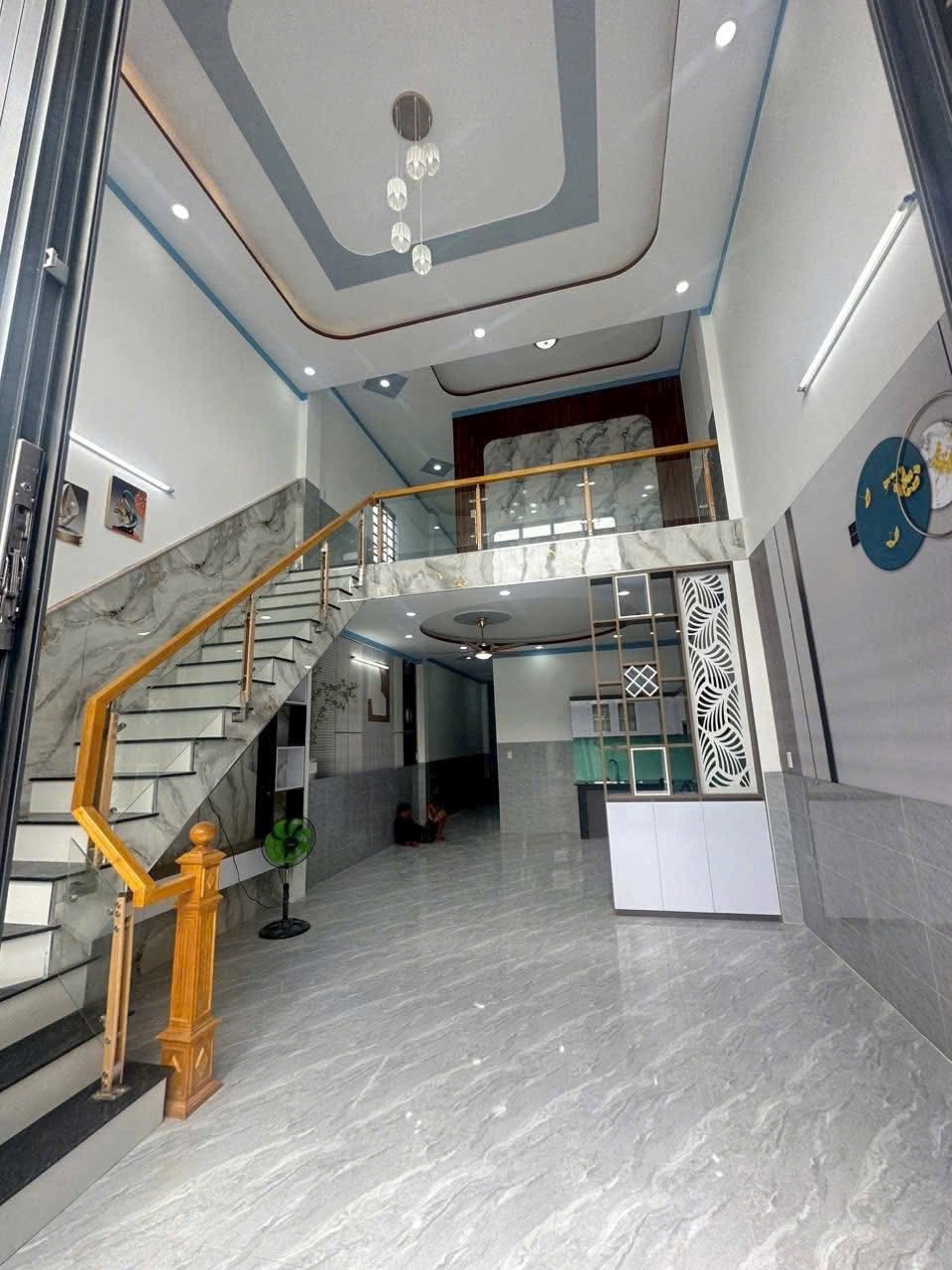 Nhà hiện đại 5m x 20m gần chợ Giang Điền, sổ riêng, full nội thất, chỉ 1,65 tỷ