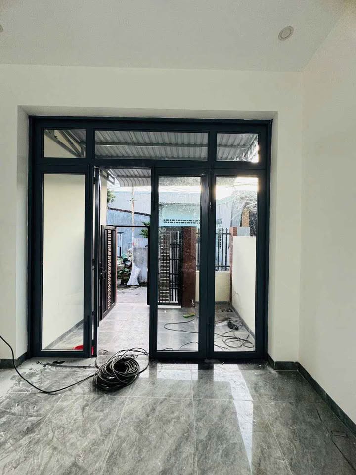 Nhà 2 phòng ngủ 65,7m2, giá 1,4 tỷ hẻm Âu Cơ, gần chợ Phú Tài