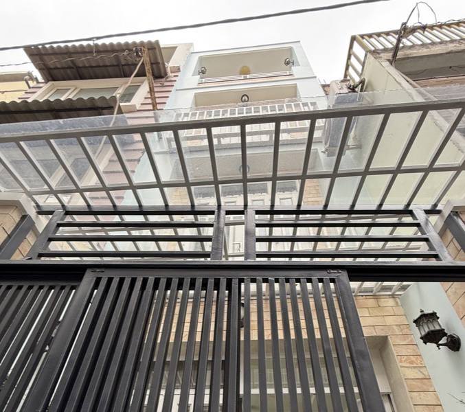 Bán nhà phố Hòa Hưng, Quận 10, 30m2, nhỉnh 6 tỷ