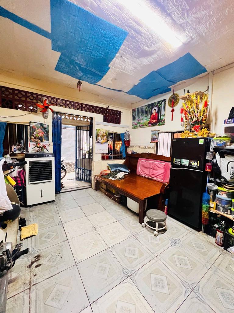 Bán nhà trung tâm Quận 10, ngay gần Nhà thờ Hòa Hưng, mặt tiền Tô Hiến Thành