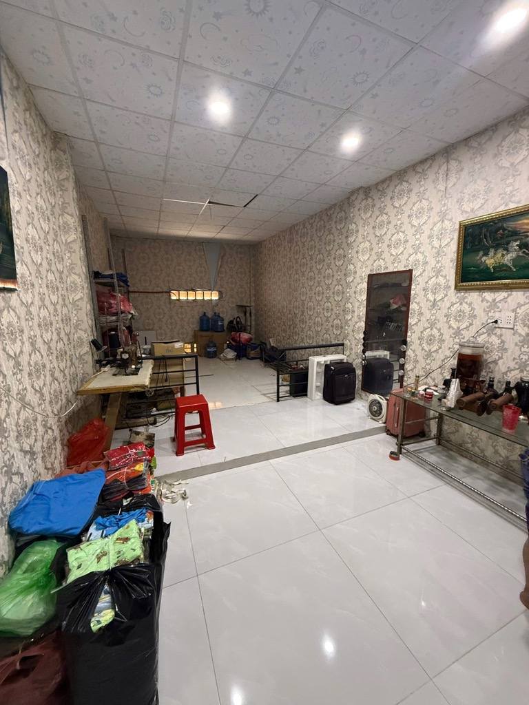 Tổ ấm nhỏ xinh, 2 tầng đúc kiên cố, 4 tỷ hơn, Xuân Diệu - Sài Gòn