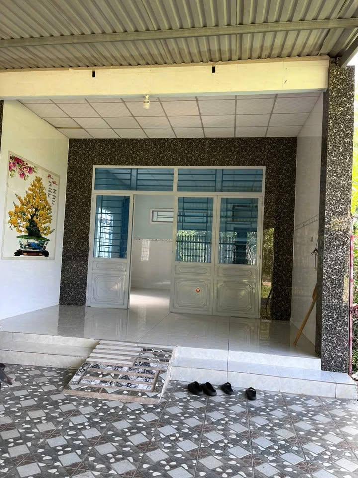 Nhà 7m x 32m, 50m2 thổ cư, đường ô tô, giá 1,1 tỷ Trảng Bàng, Tây Ninh, mua ngay kẻo lỡ