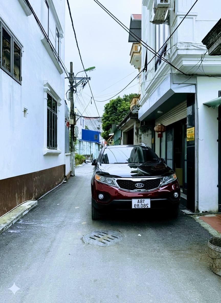 Nhà 4 tầng mặt đường nhựa, ô tô vào nhà, chỉ nhỉnh 5 tỷ tại Biên Giang, Hà Đông