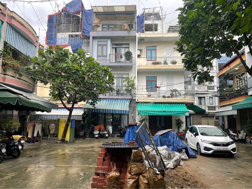 Mini house 3 tầng trung tâm Hải Châu - Sổ hồng chính chủ