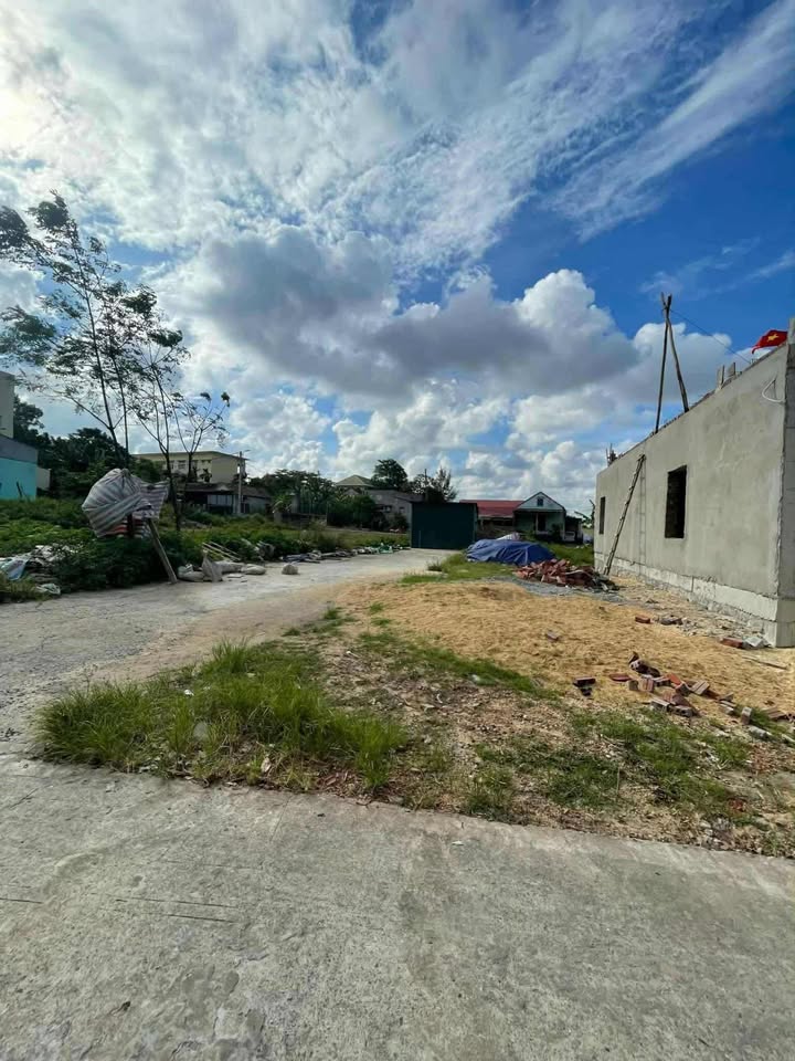 Đất vàng Đức Ninh 6m x 19m, hướng Đông Nam, giá dưới 1 tỷ, cơ hội sinh lời vượt trội