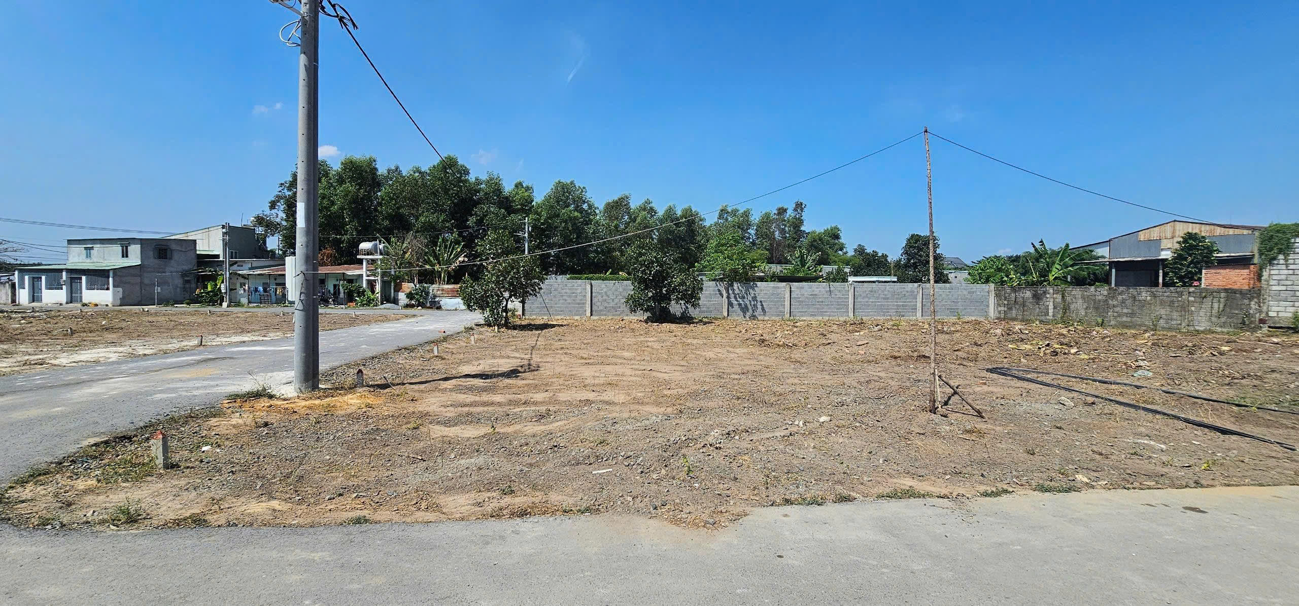 Siêu phẩm đất nền Biên Hòa, lô góc 2 mặt tiền, 187m2, chỉ 1.6 tỷ