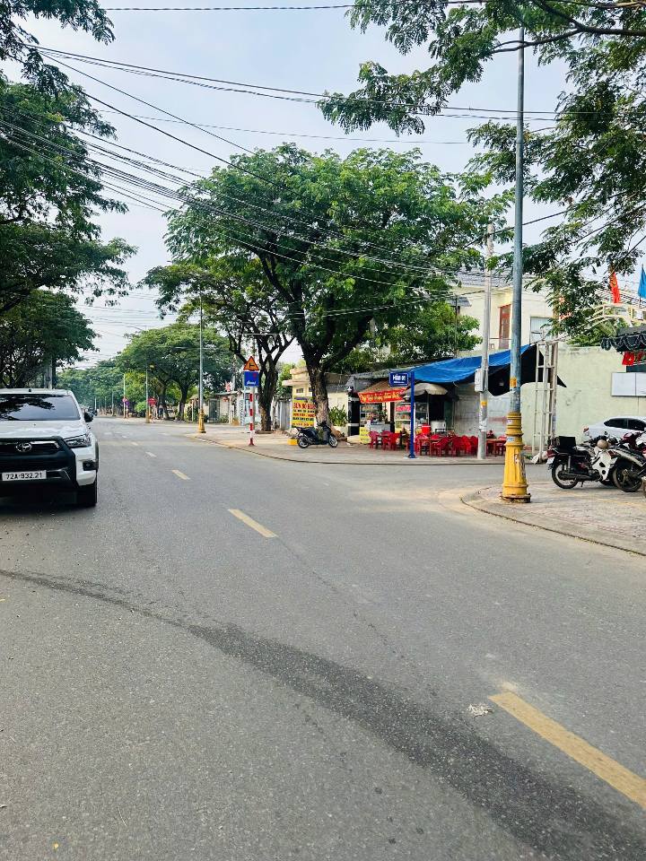 Bán đất mặt tiền chợ Phước Thắng, Vũng Tàu 191m2, 2 mặt tiền, xây 6 tầng, giá chỉ 5.8 tỷ