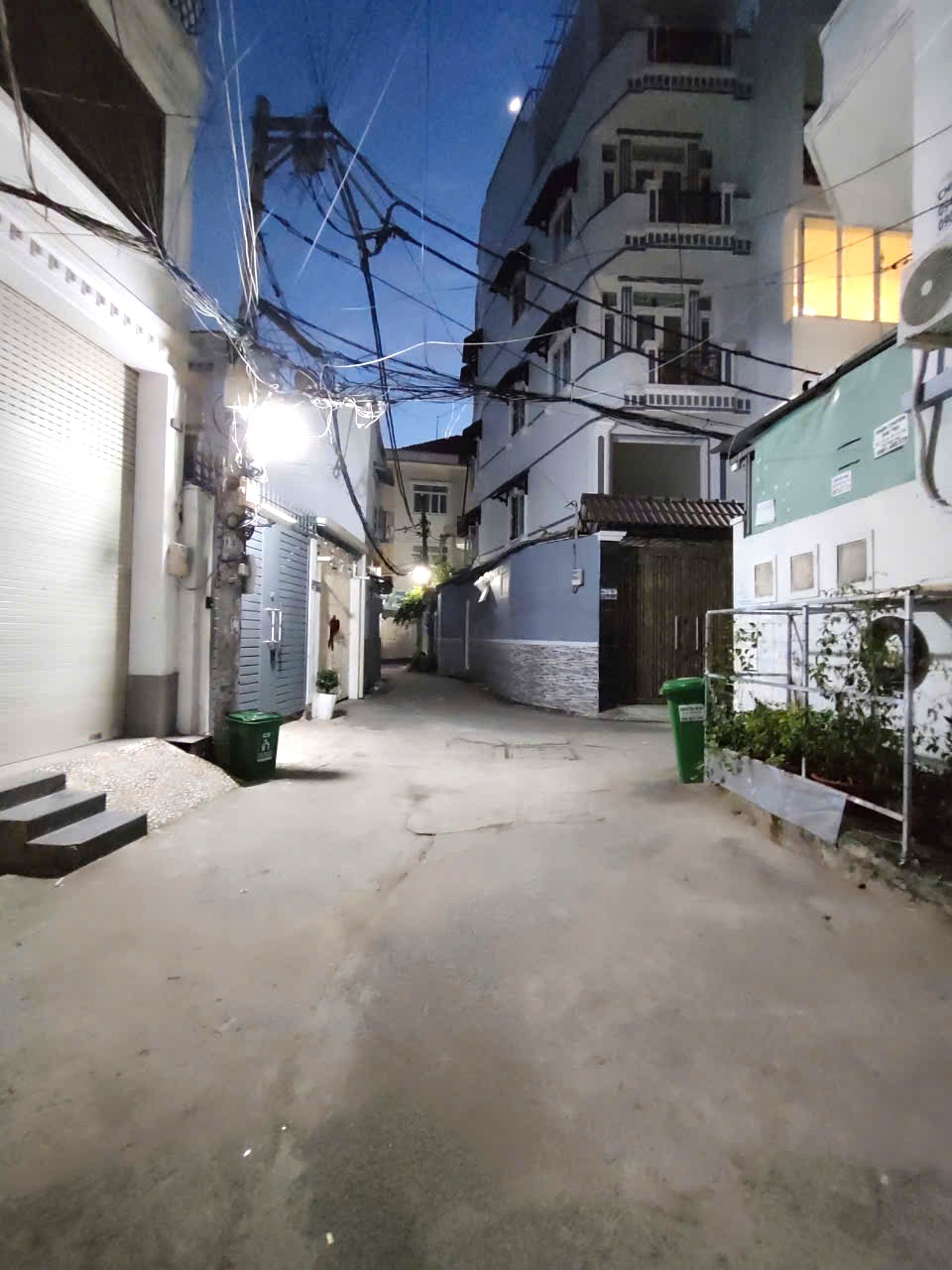 Nhà 5 tầng hẻm ô tô thông 45m2, 4 ngủ, Phường 5 Bình Thạnh - 8.5 tỷ