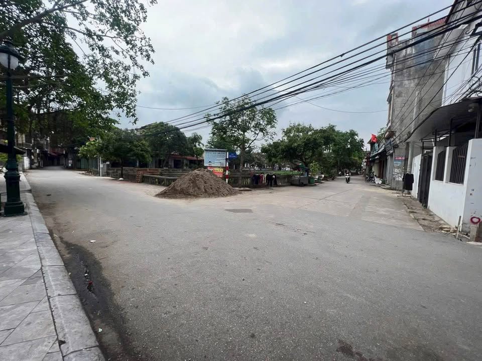 Chào mừng quý vị đến với cơ hội sở hữu "viên ngọc" tại khu phố Mai Động