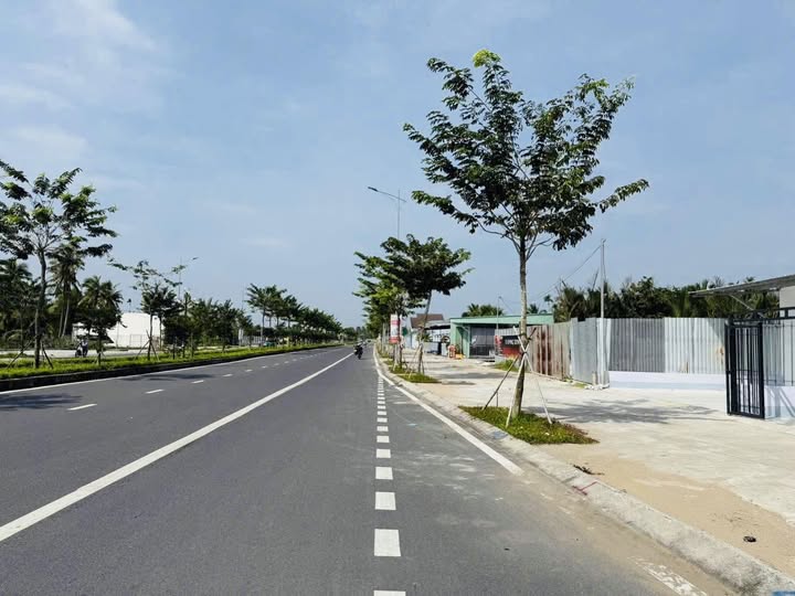 Bán đất mặt tiền Đại lộ Đông Tây, phường Phú Khương - Cơ hội đầu tư hấp dẫn