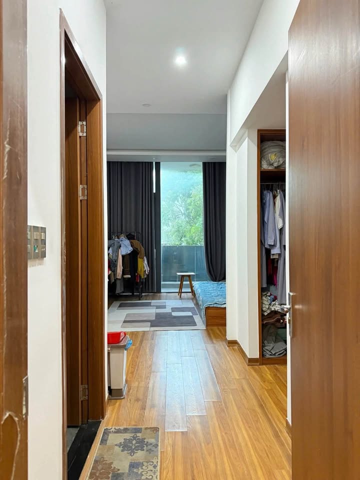 Nhà 3 tầng song diện Nguyễn Lữ, Nam Việt Á, Hội An