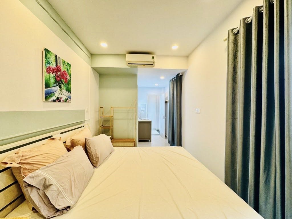 Quận 1, nhà 4 tầng mới đẹp, cách Bùi Viện 100m, thu nhập 25 triệu/tháng, giảm sâu còn 8 tỷ