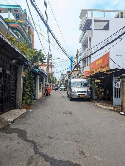 Đất Gò Vấp 4.7x19m, nở hậu chữ L, xây CHDV bao lời