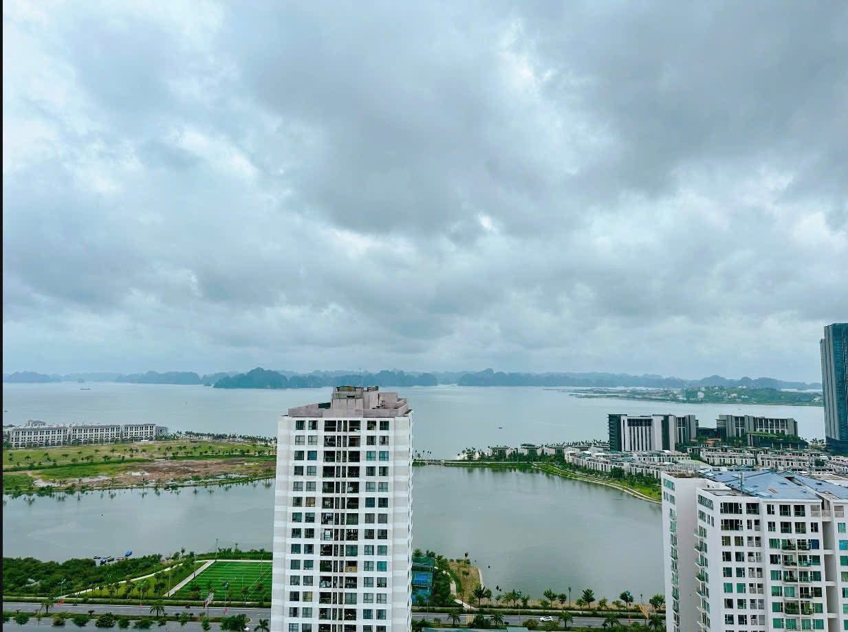 Căn hộ view biển Hạ Long, nội thất mới tinh, sẵn sàng đón chủ nhân