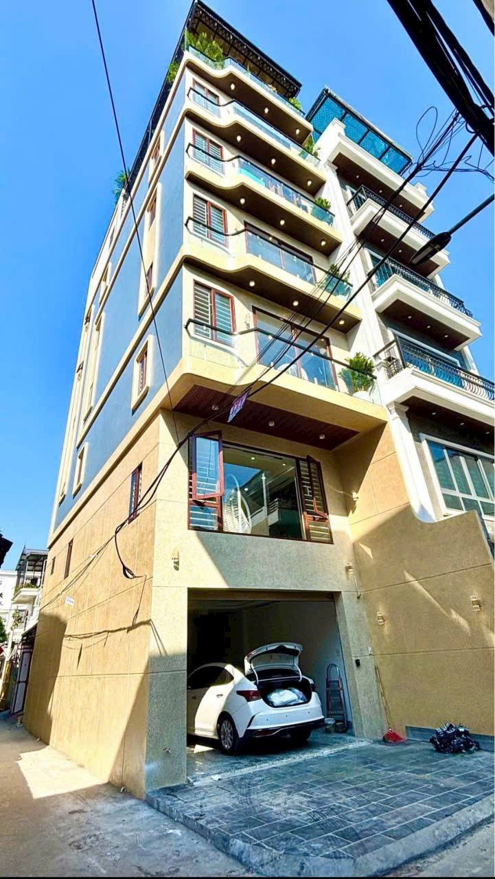 Nhà Cổ Linh Long Biên lô góc 7 tầng thang máy, gara ô tô đẹp như mơ, giá hời