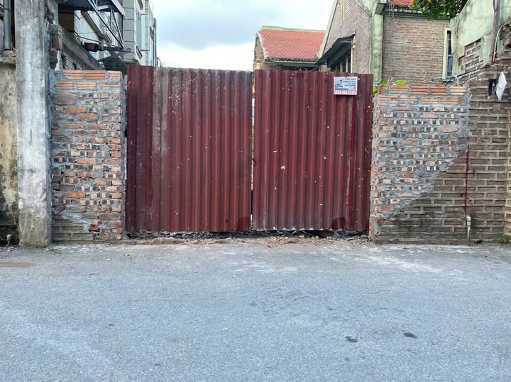 Đất Đặng Xá, Viện Ngoại 94,5m² mặt tiền 4,5m, giá hời 79 triệu/m²