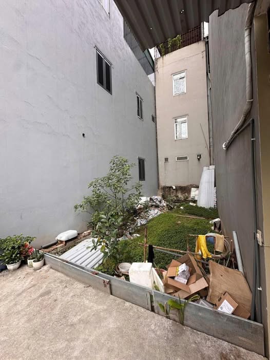 Đất vàng ngã tư Canh 36m², 3 bước chân tới trục chính, ô tô vào tận đất, giá nhỉnh 5 tỷ