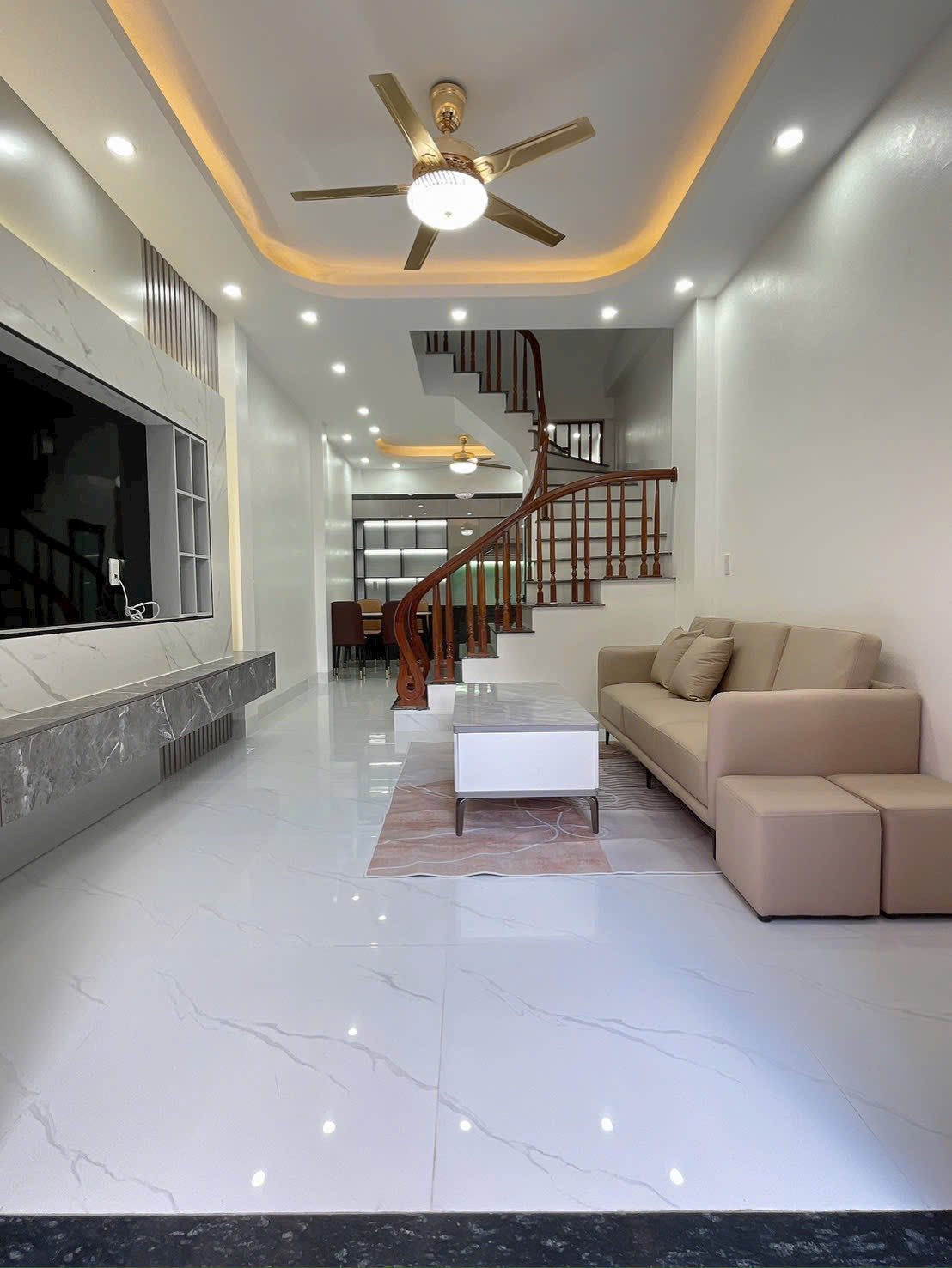 Siêu phẩm nhà 3 tầng tọa lạc tại phường Trần Lãm, thành phố Thái Bình