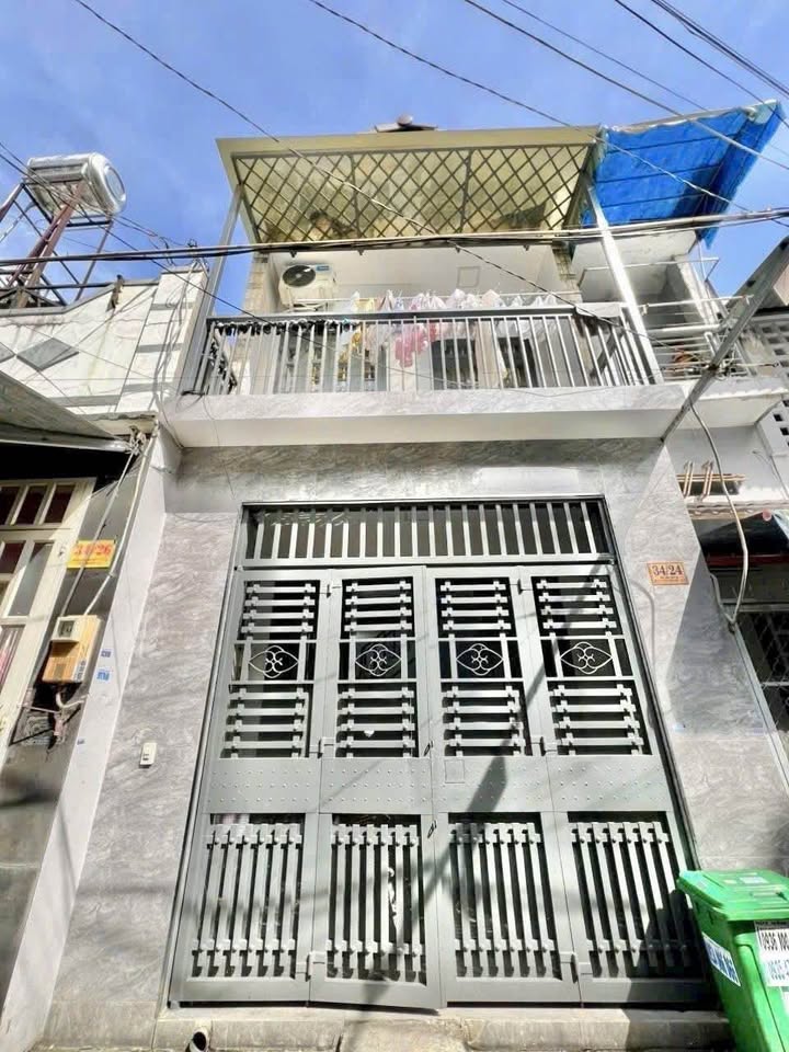 Nhà Tân Thới Hiệp Quận 12, 4.2x11m, 2 ngủ, hẻm xe hơi, sổ hồng riêng, giá hời