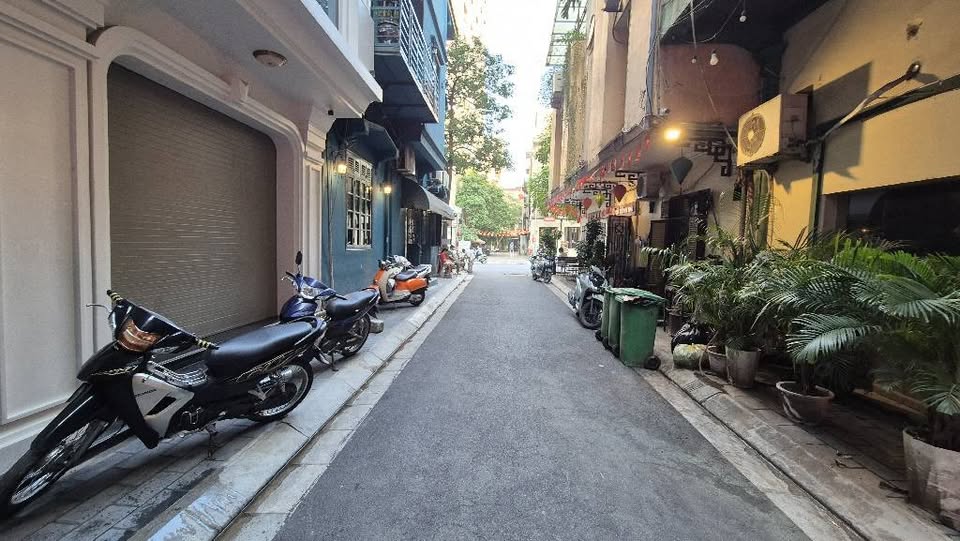 Siêu phẩm nhà đẹp tại Giang Văn Minh, Kim Mã, Ba Đình, Hà Nội đang chờ chủ nhân xứng tầm