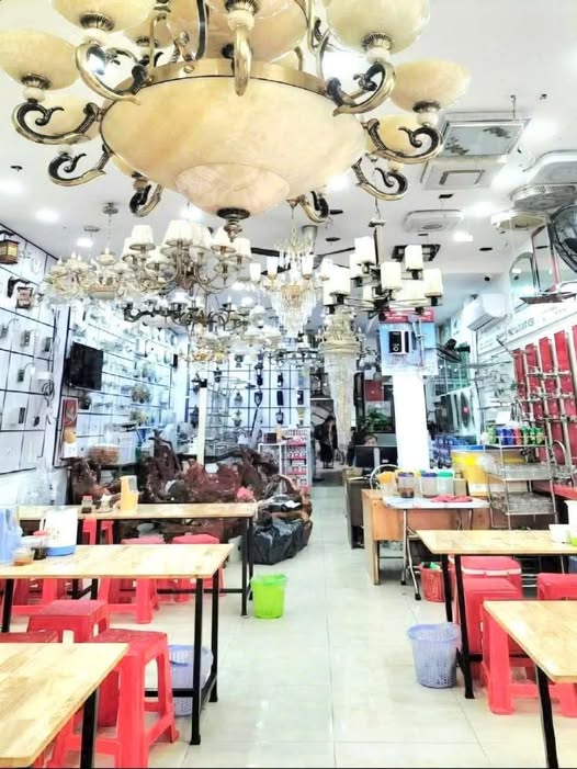 Nhà góc 4 tầng, 5x27m - Vừa ở vừa kinh doanh, sát AEON Mall, giá nhỉnh 23 tỷ