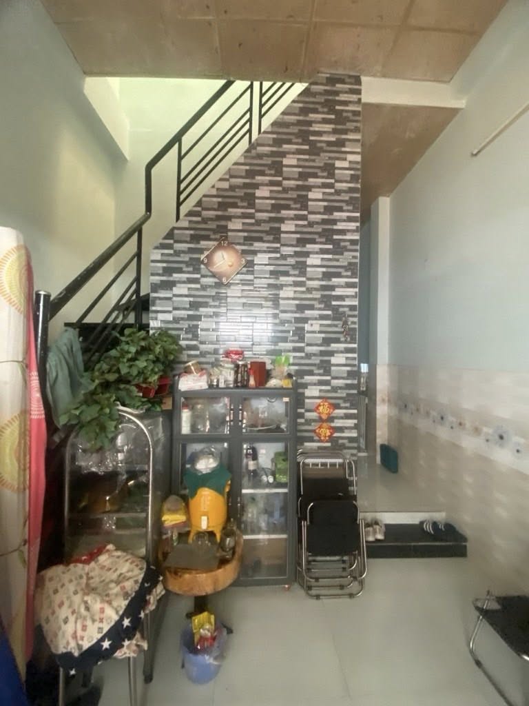 Nhà 2 tầng hẻm xe hơi 34m2 Quận 6 - Chỉ 4.8 tỷ