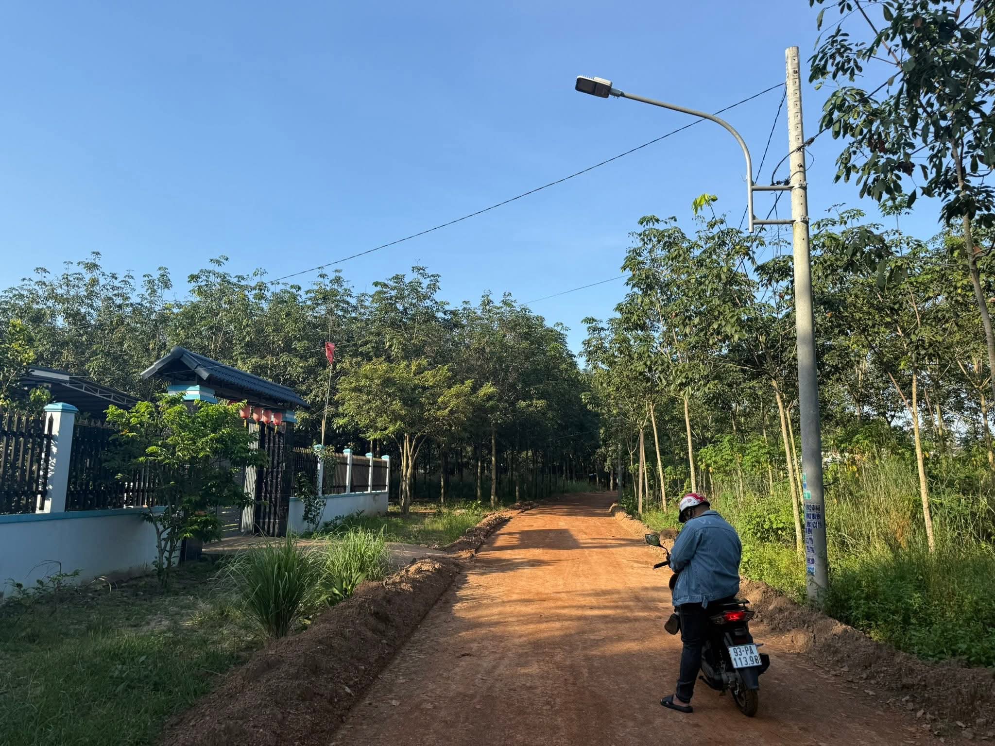 Đất vàng Lai Uyên mặt tiền 10m, giá sốc chỉ 1,18 tỷ