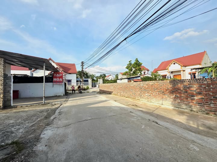 Đất Lương Phong - Bắc Giang 1 tỷ sở hữu ngay 120m2 trục kinh doanh, gần KCN