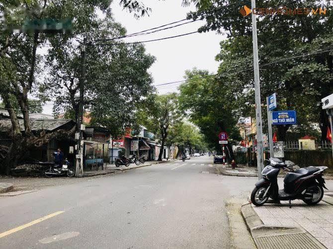 Bán nhà 2 tầng mặt tiền Nguyễn Trãi, Huế, 285m2