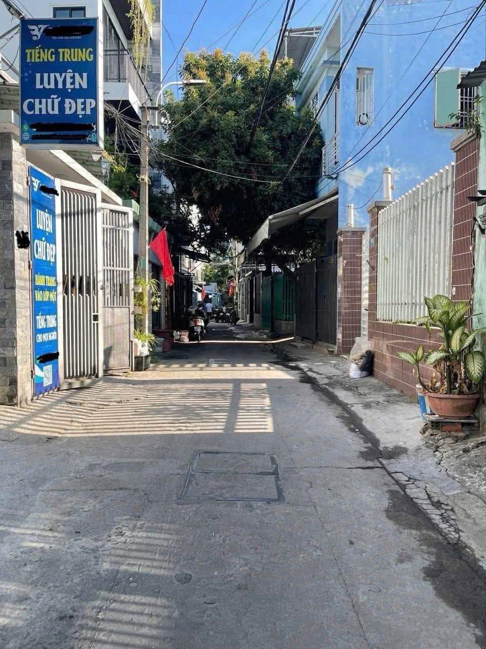 Cho thuê nhà kiệt 3m gần cầu Rồng 4 phòng ngủ, giá chỉ 8 triệu