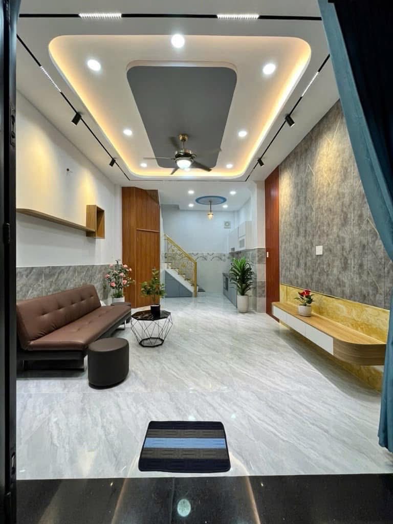 Nhà đẹp Mỹ Đình, ô tô đỗ cửa, 6 phòng ngủ, hơn 7 tỷ