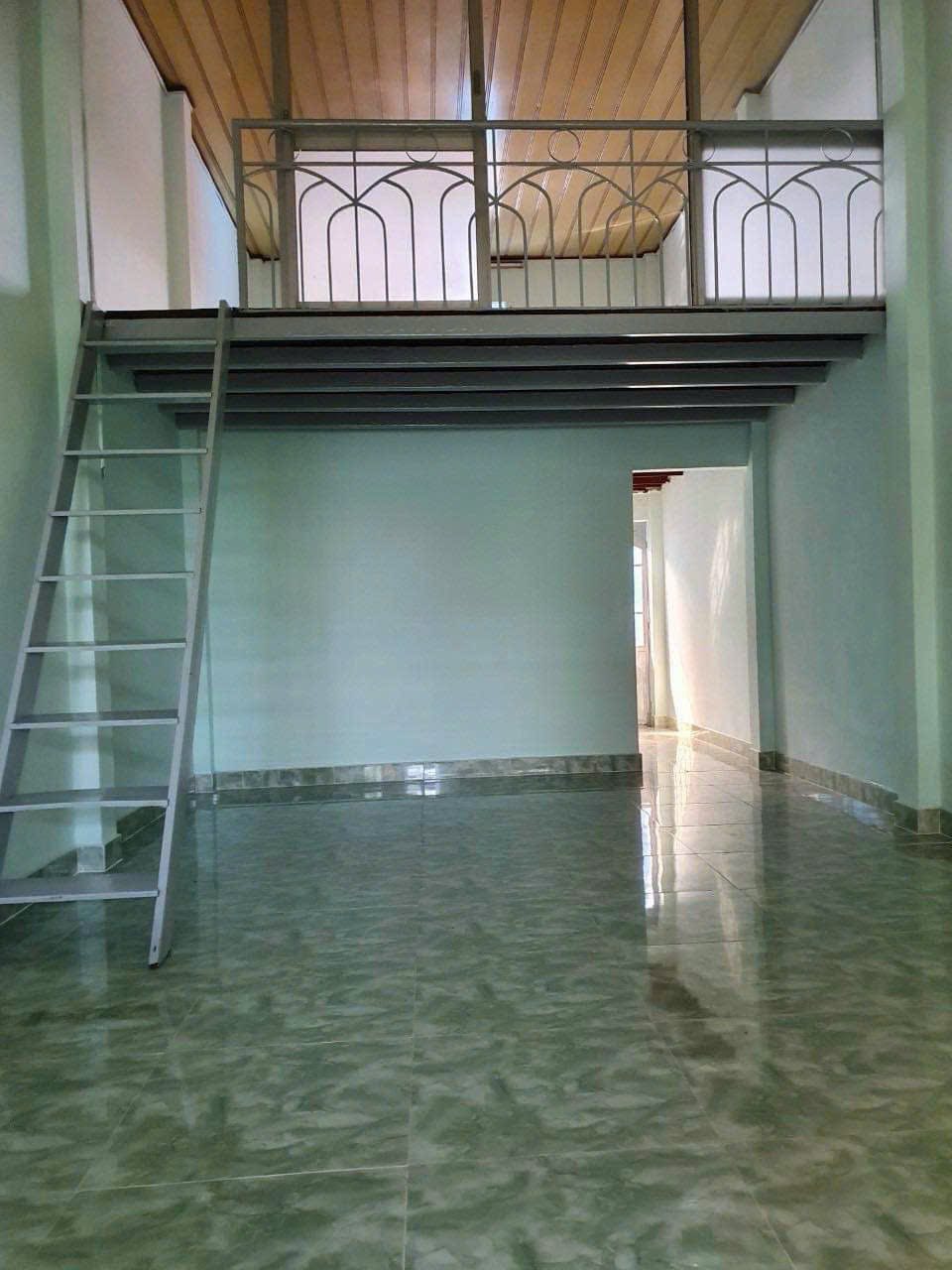 Nhà cấp 4 có gác lửng cần bán tại xã Tân Hiệp, huyện Hóc Môn, Thành phố Hồ Chí Minh