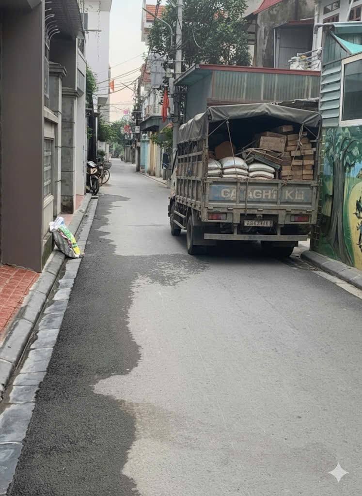 Đất vàng Cổ Loa đón sóng Vinhomes, ô tô vào tận nơi, sổ đỏ trao tay