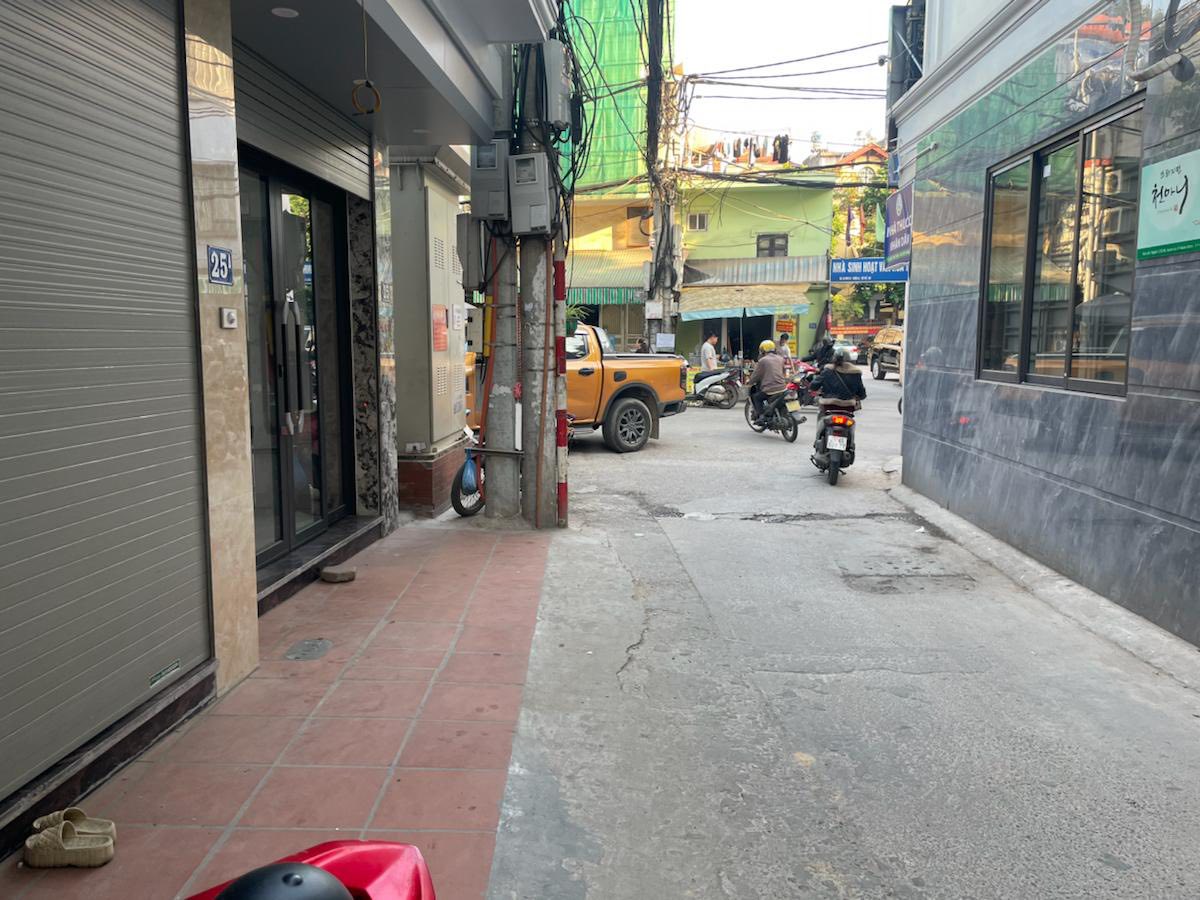 Bán nhà phố Xuân La, Tây Hồ: 55m2, 6 tầng, kinh doanh tốt, ngõ ô tô