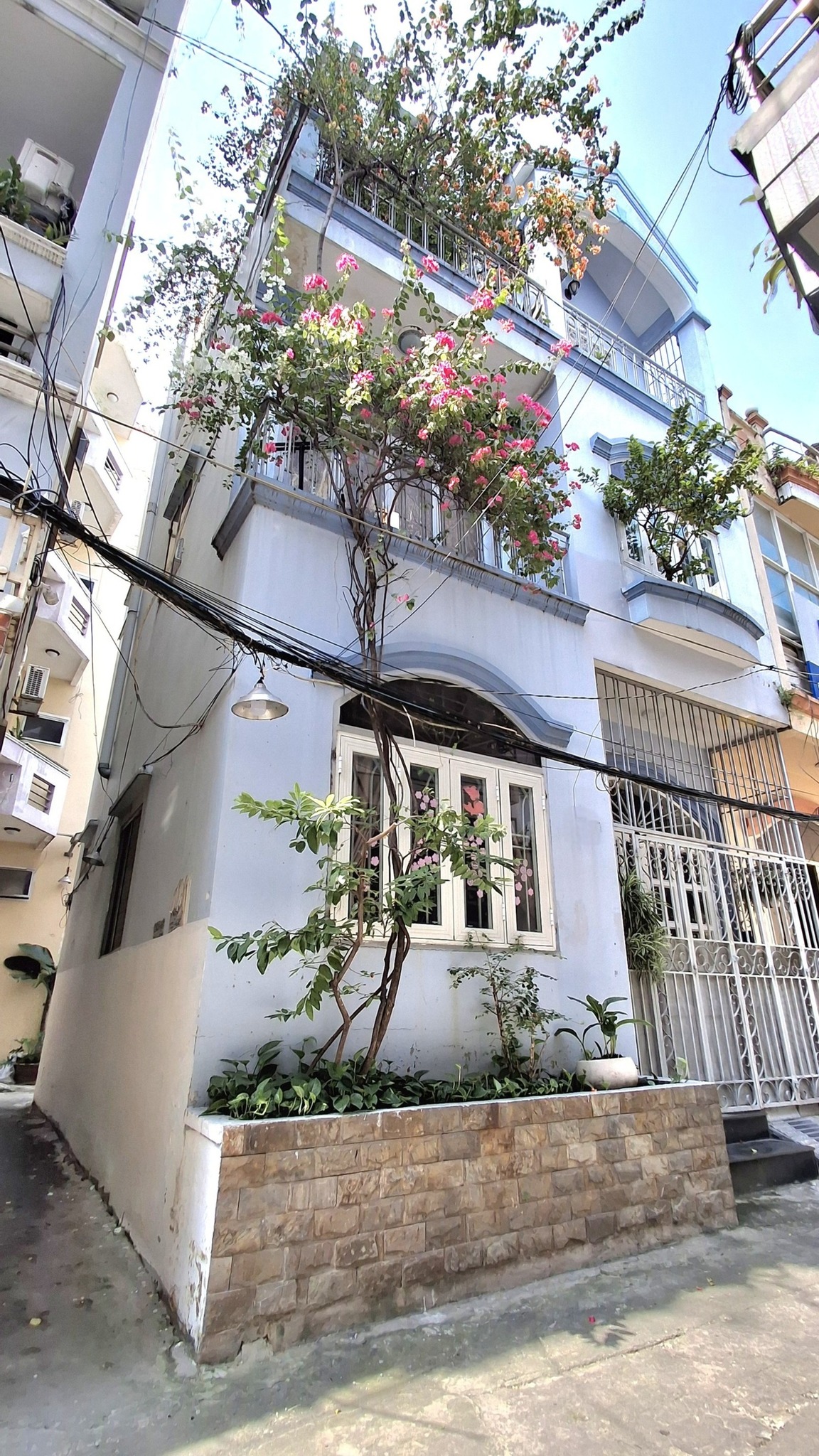 Biệt thự mini góc 3 mặt tiền, ngang 6m hiếm có tại Phú Nhuận, giá nhỉnh 9 tỷ