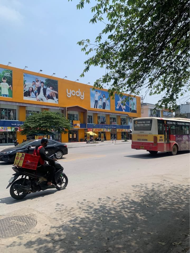 Bán nhà 3 tầng Tân Sơn, Thanh Hóa, sổ đỏ chính chủ, dọn về ở ngay