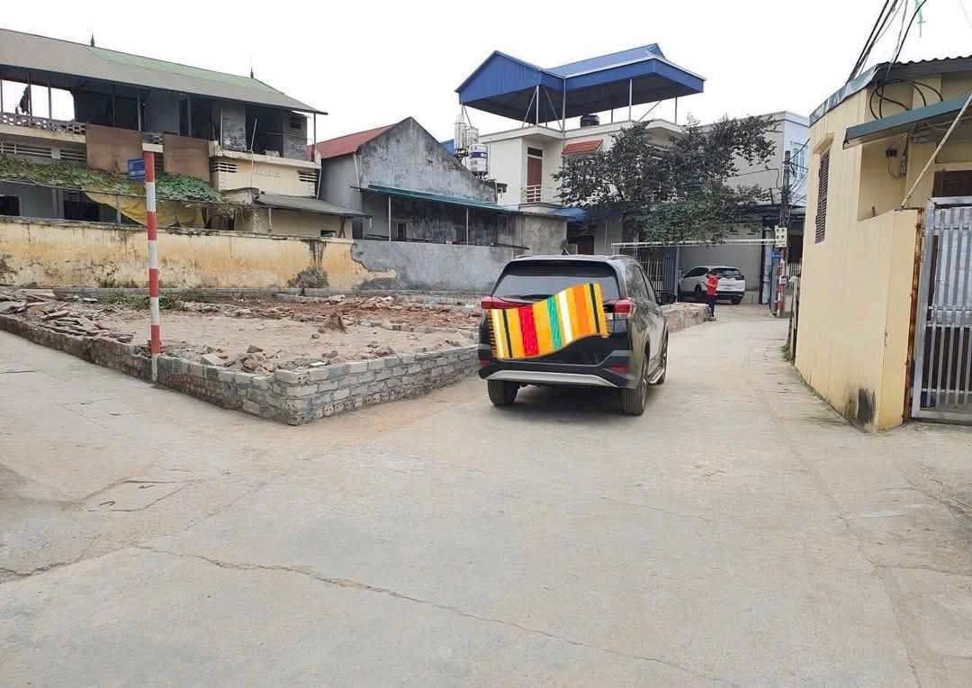 Bán đất nền tại thị trấn Gạch, Phúc Thọ, diện tích 41.8m², đường ô tô tránh nhau