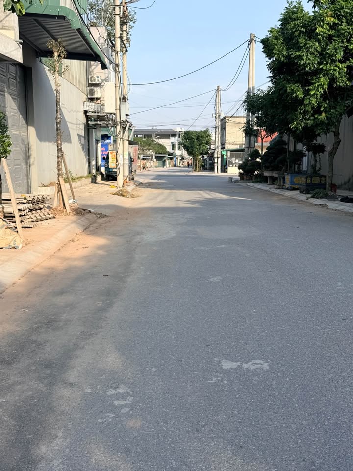 Đất đấu giá Kim Bảng - 87m2, mặt tiền 4.5m, hướng Nam, vị trí đắc địa