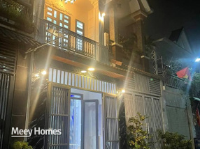 Bán nhà phố tại phường Dĩ An, mặt tiền đường 10m, phù hợp kinh doanh