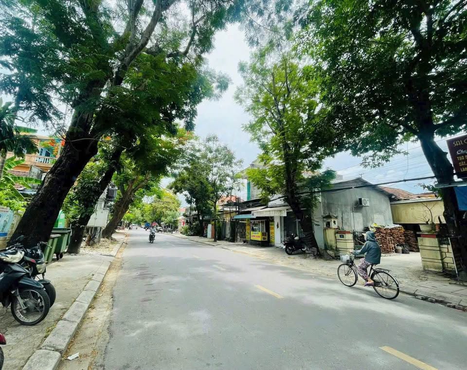 Mảnh đất mặt tiền kinh doanh đắc địa ngay trung tâm thành phố Huế, gần chợ Tây Lộc