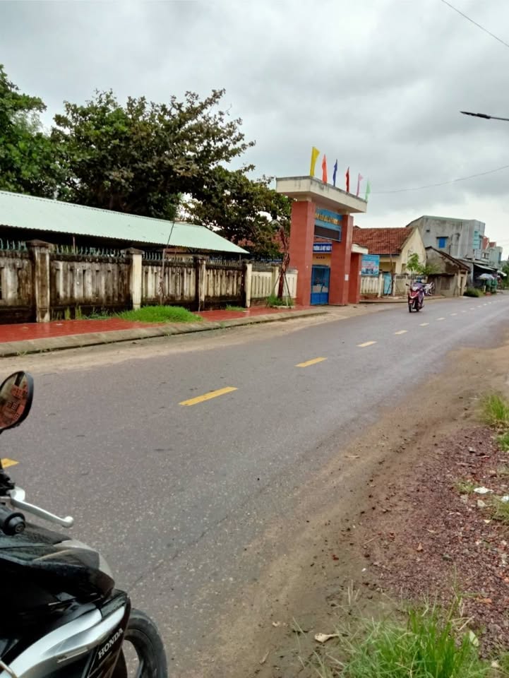 Bán mảnh đất hai mặt tiền tại thôn Đại Lễ, Phước Hiệp, Tuy Phước