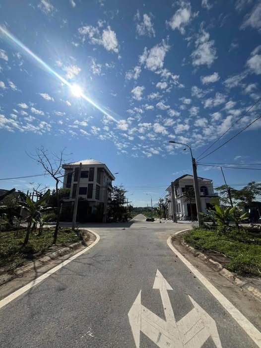 Bán đất thổ cư 144m2, khu dân cư Tân Phát, Tuyên Quang, đường ô tô